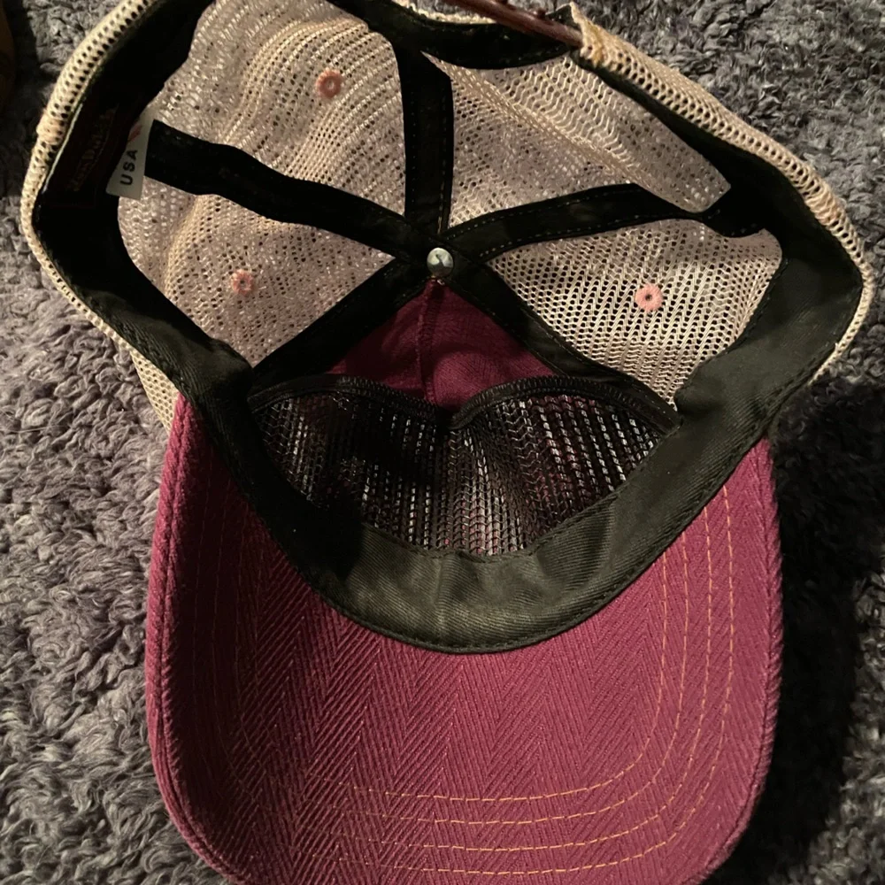Von Dutch Maroon and Pink trucker Hat - Picture 3 of 3